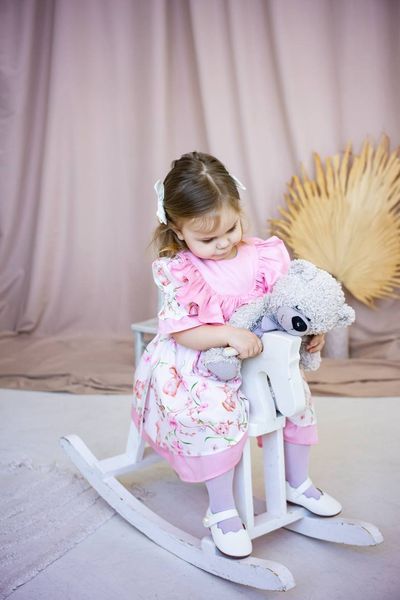 Сукня &laquo;PATRICIA&raquo; для дівчинки з квітковим принтом та пишними рюшами (62 см) RICI11114 фото